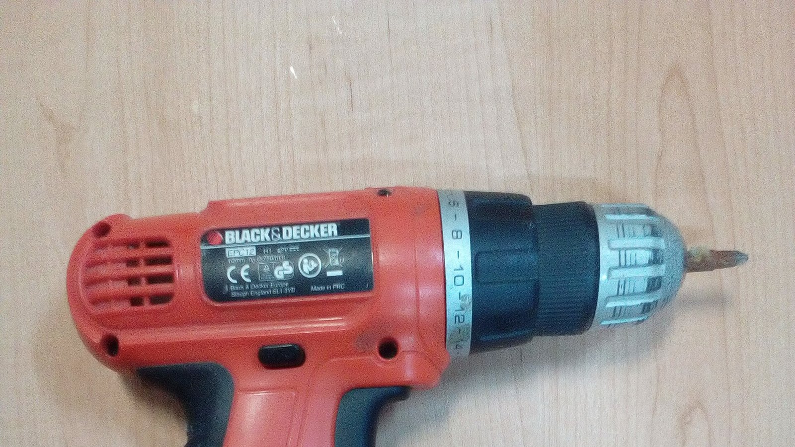 Akkuschrauber zum Bohren in die Wand nutzen und wann es reicht