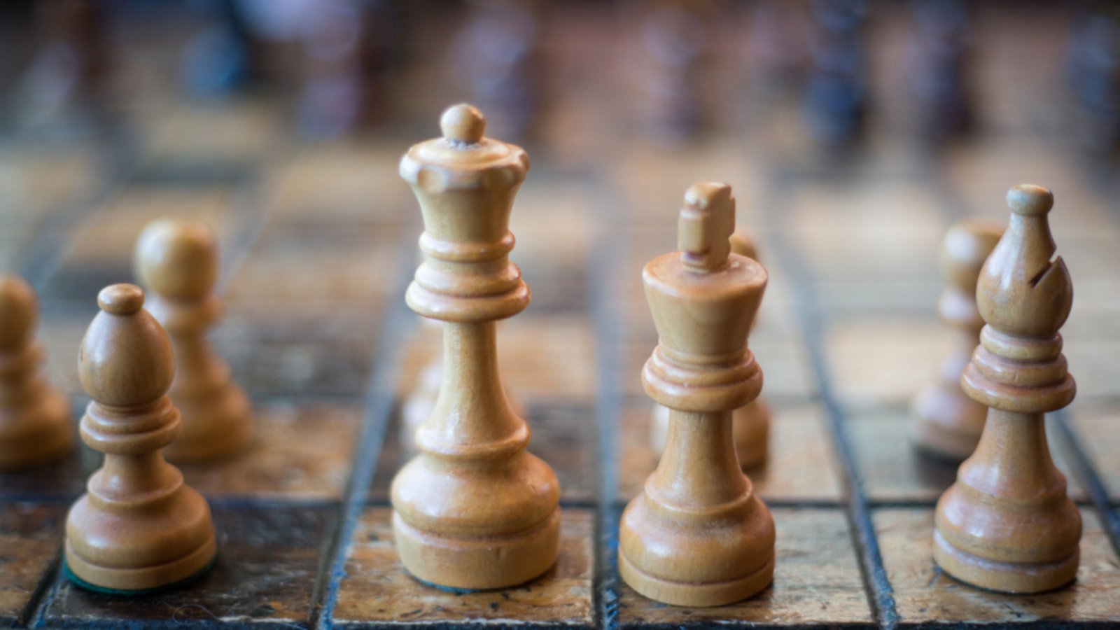Kann man im Schach zwei Damen haben und wie das geht